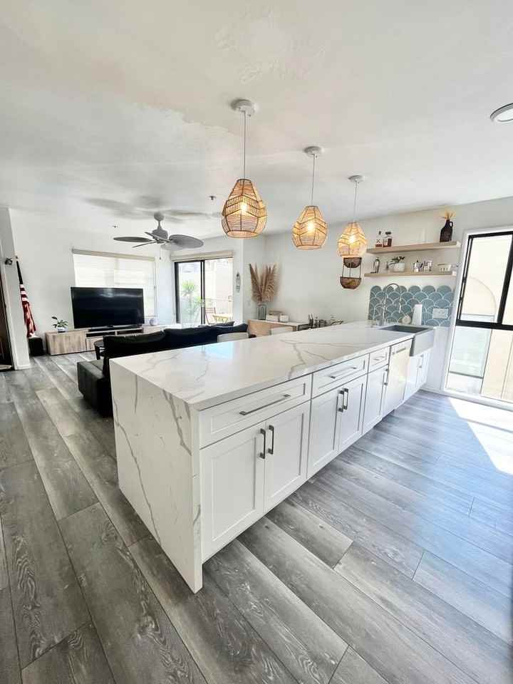 1251 Parker Pl - Photo 2 of 14