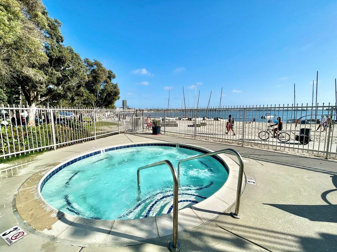 1251 Parker Pl - Photo 6 of 14