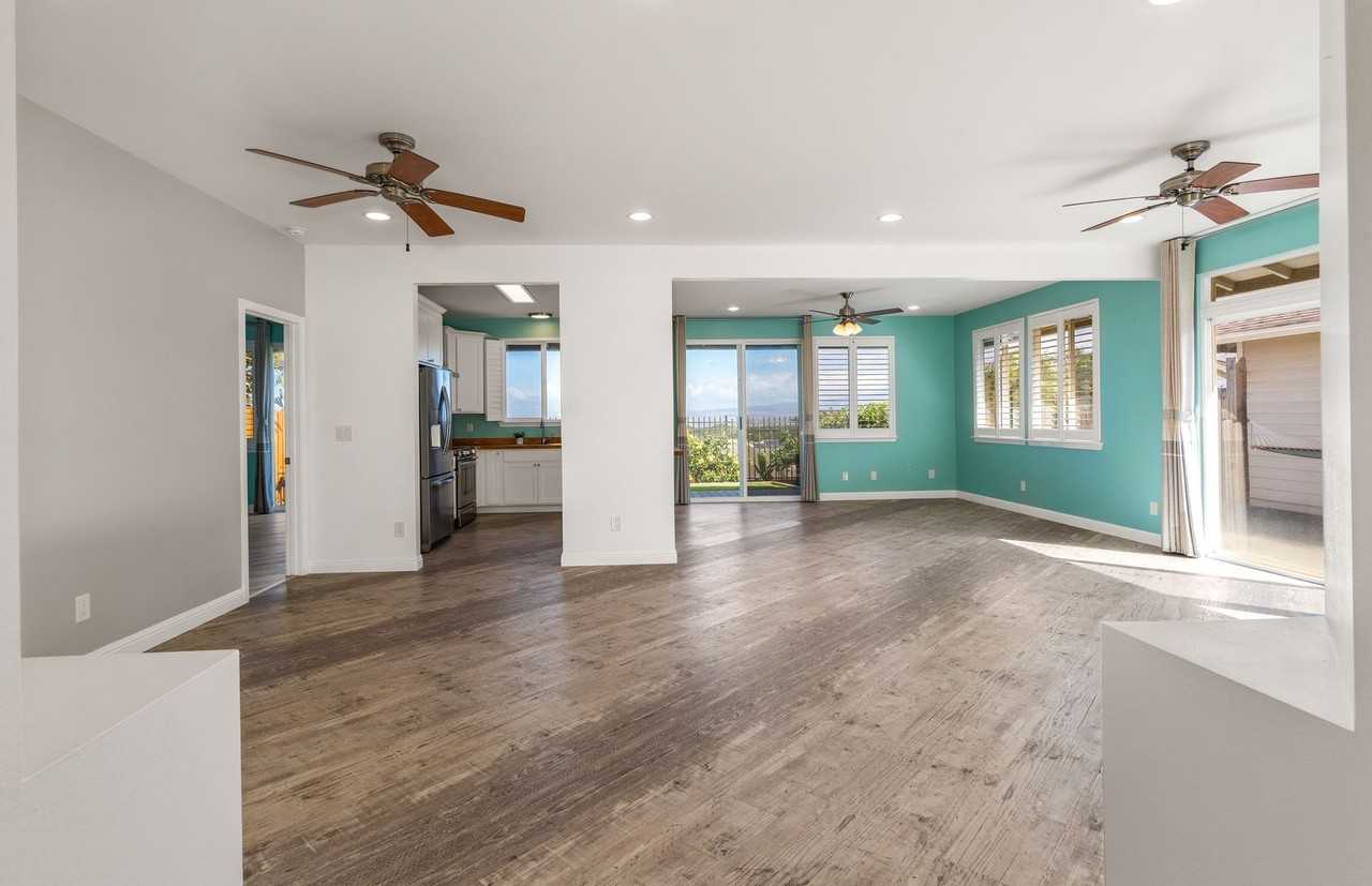 611 Akolea St - Photo 2 of 46