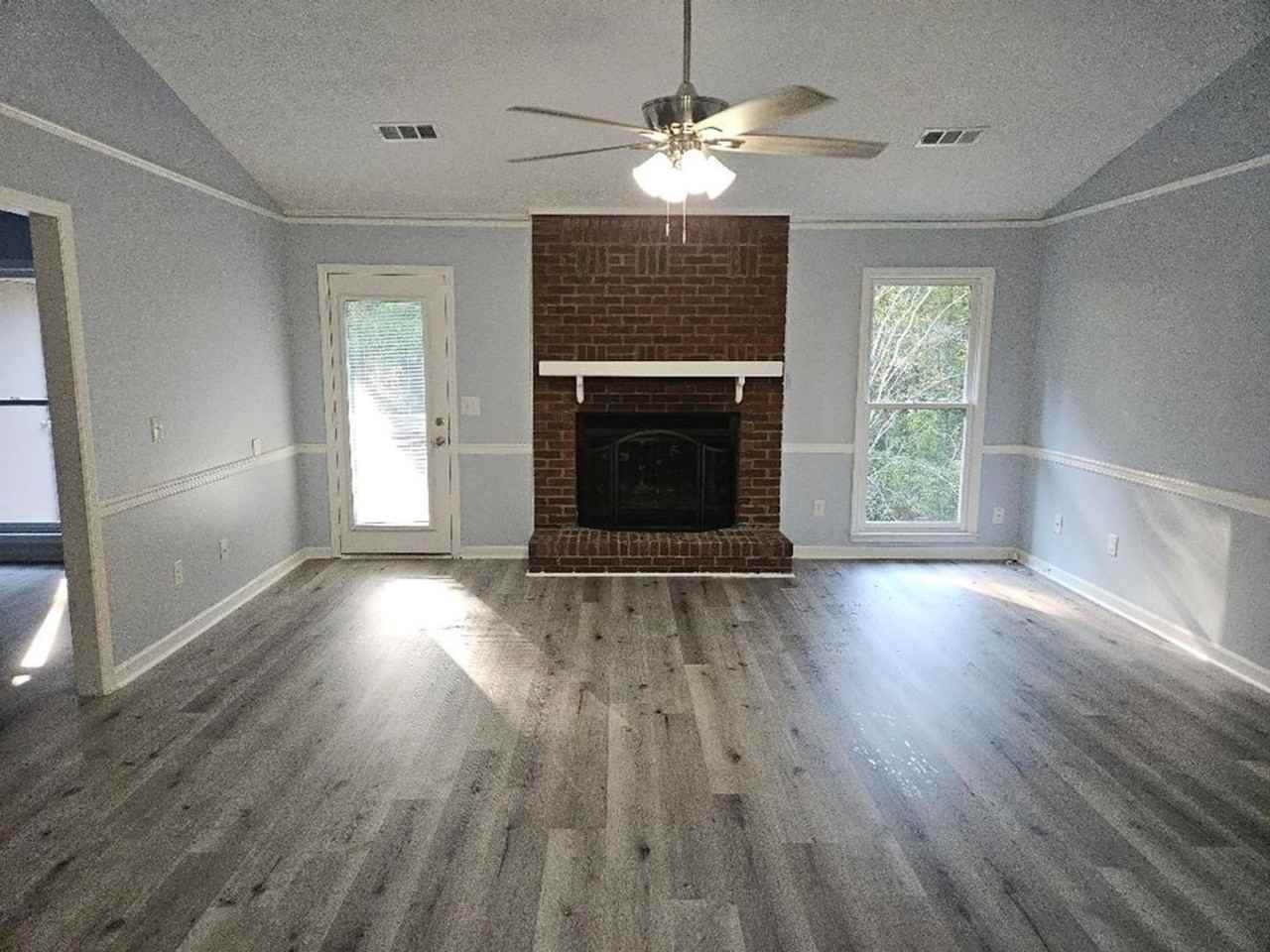 7331 Stillcreek Ct - Photo 2 of 20