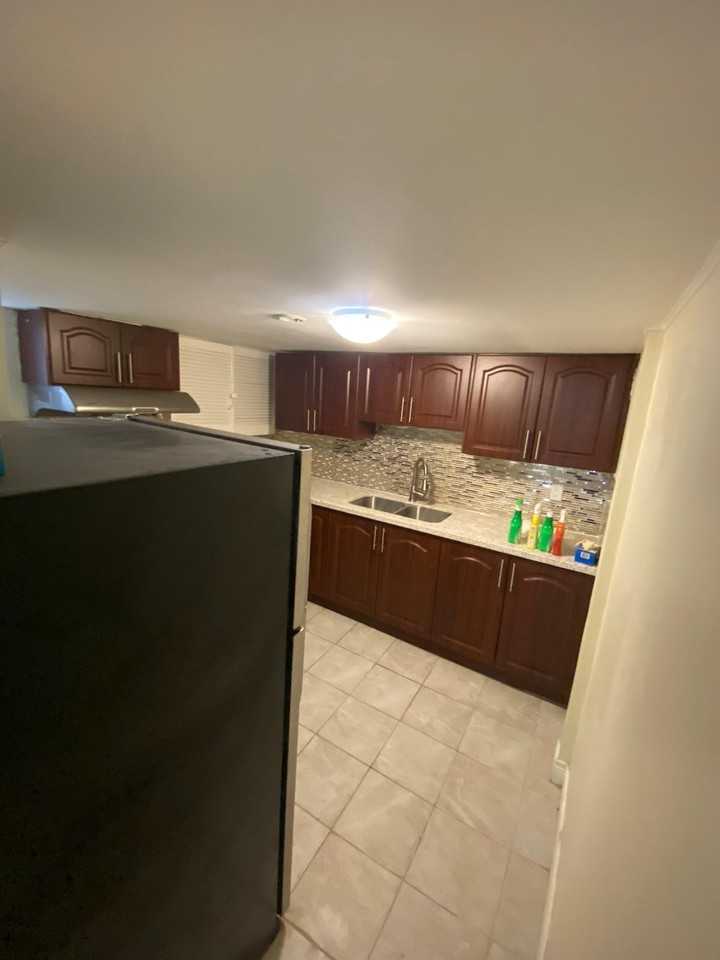 69 Nelson St #2 - Photo 6 of 11