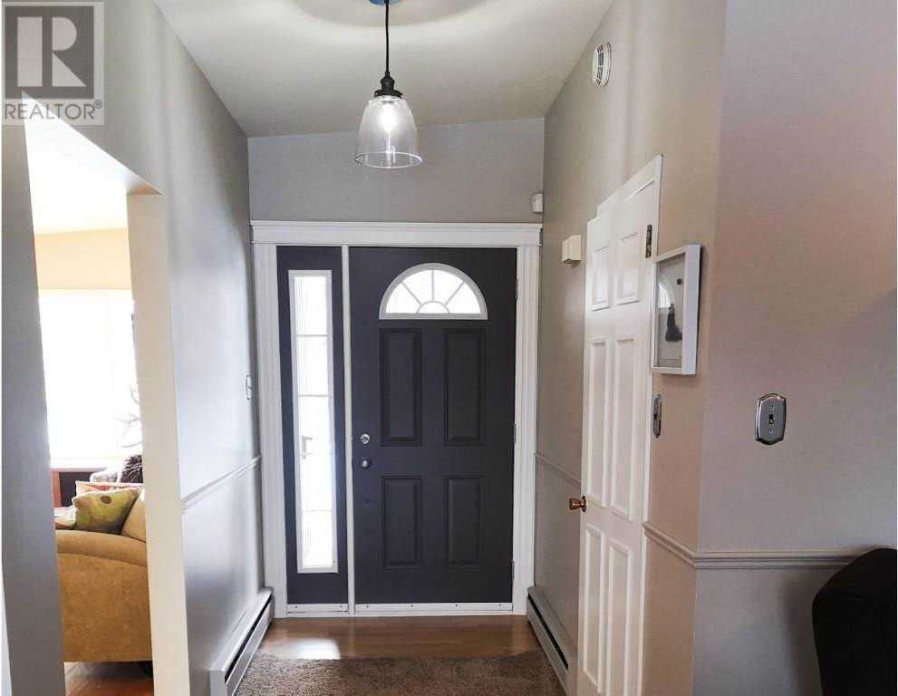 35 Birchwood Hts - Photo 3 of 19