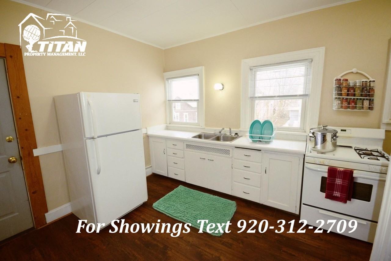 217 West Irving Avenue - Photo 3 of 8