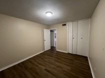 111 South Elder Lane - Photo 3 of 7