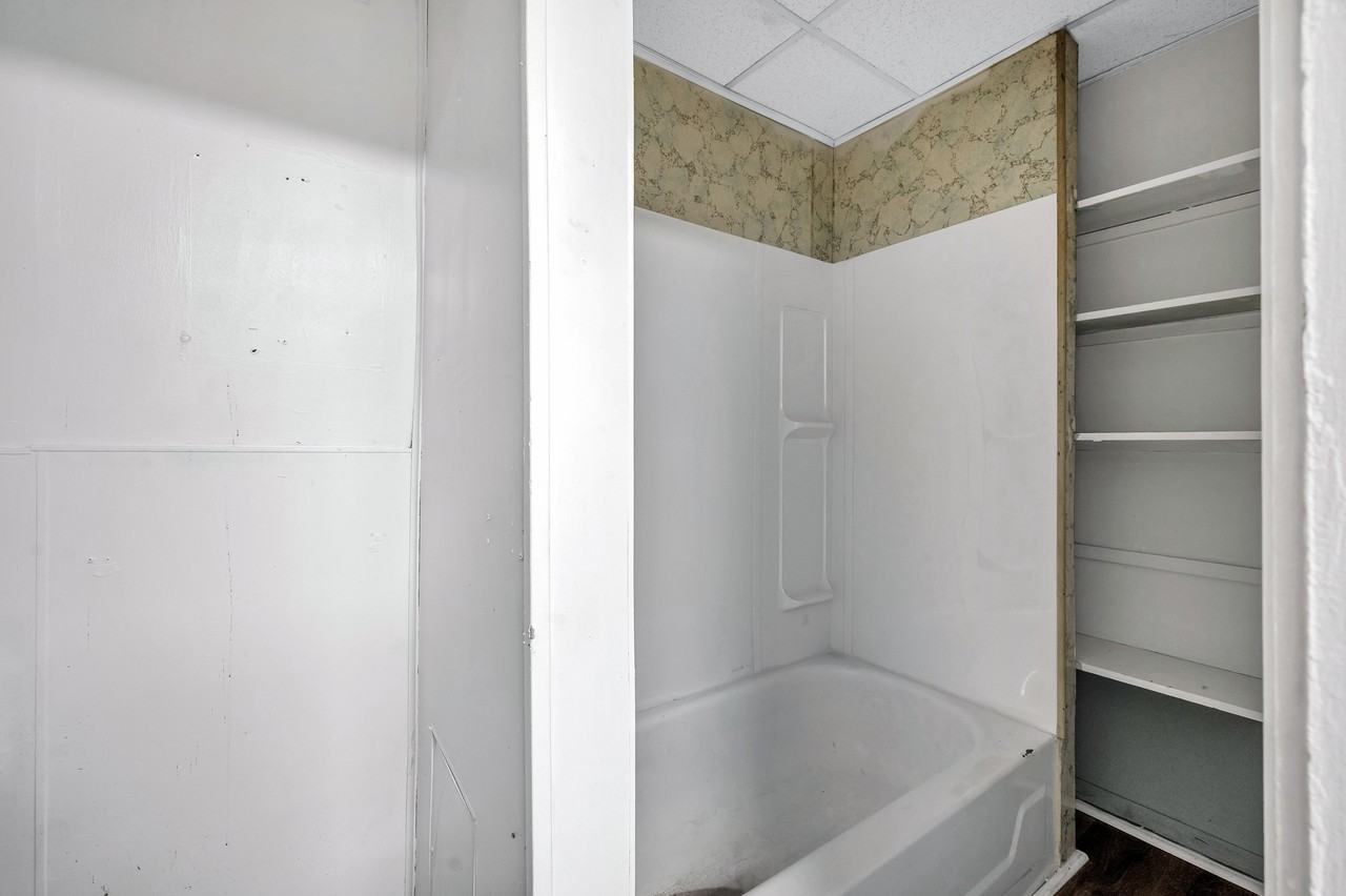 63 North Main Street - Photo 7 of 18