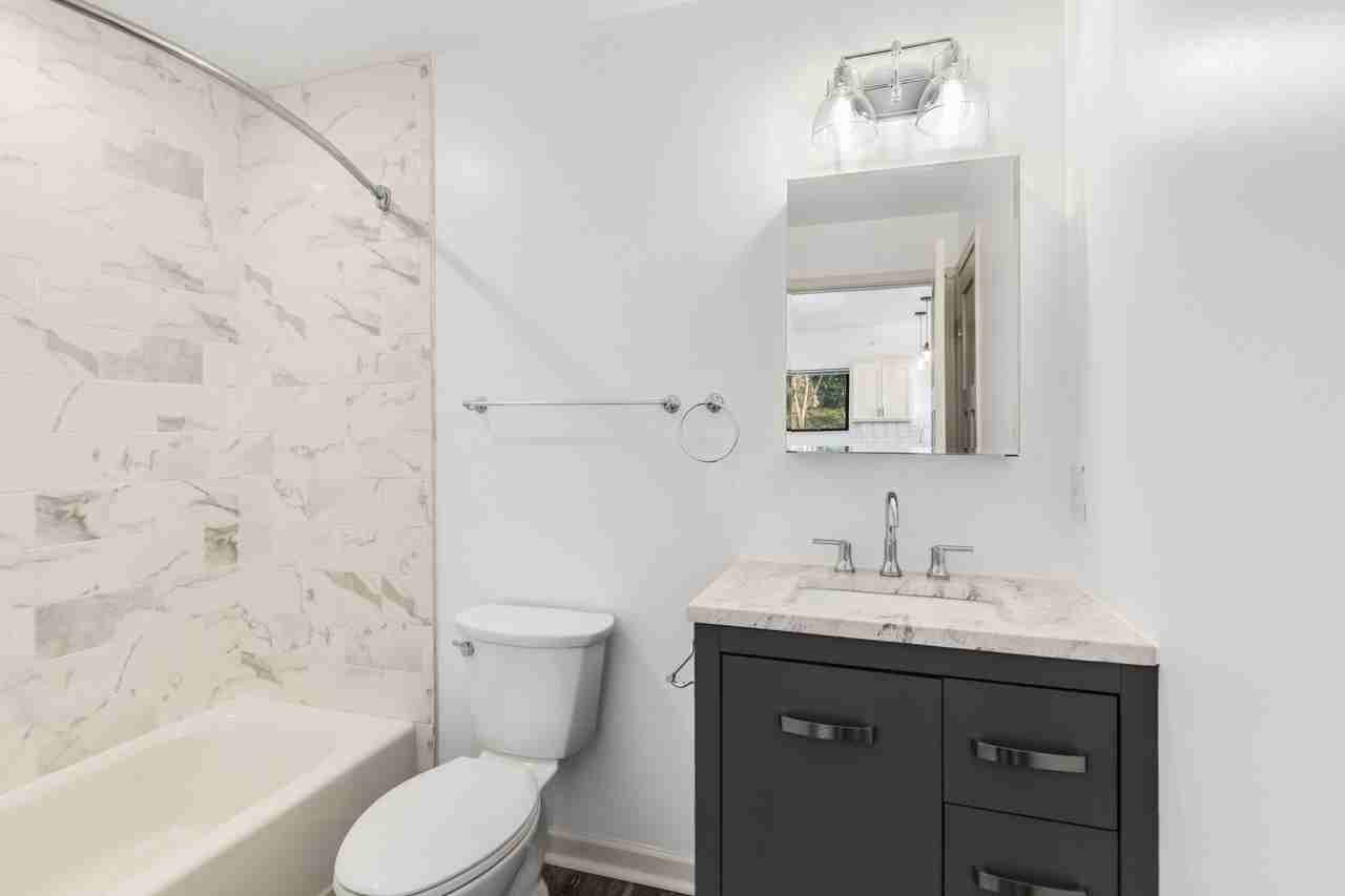 5312 Ridge Avenue - Photo 7 of 50