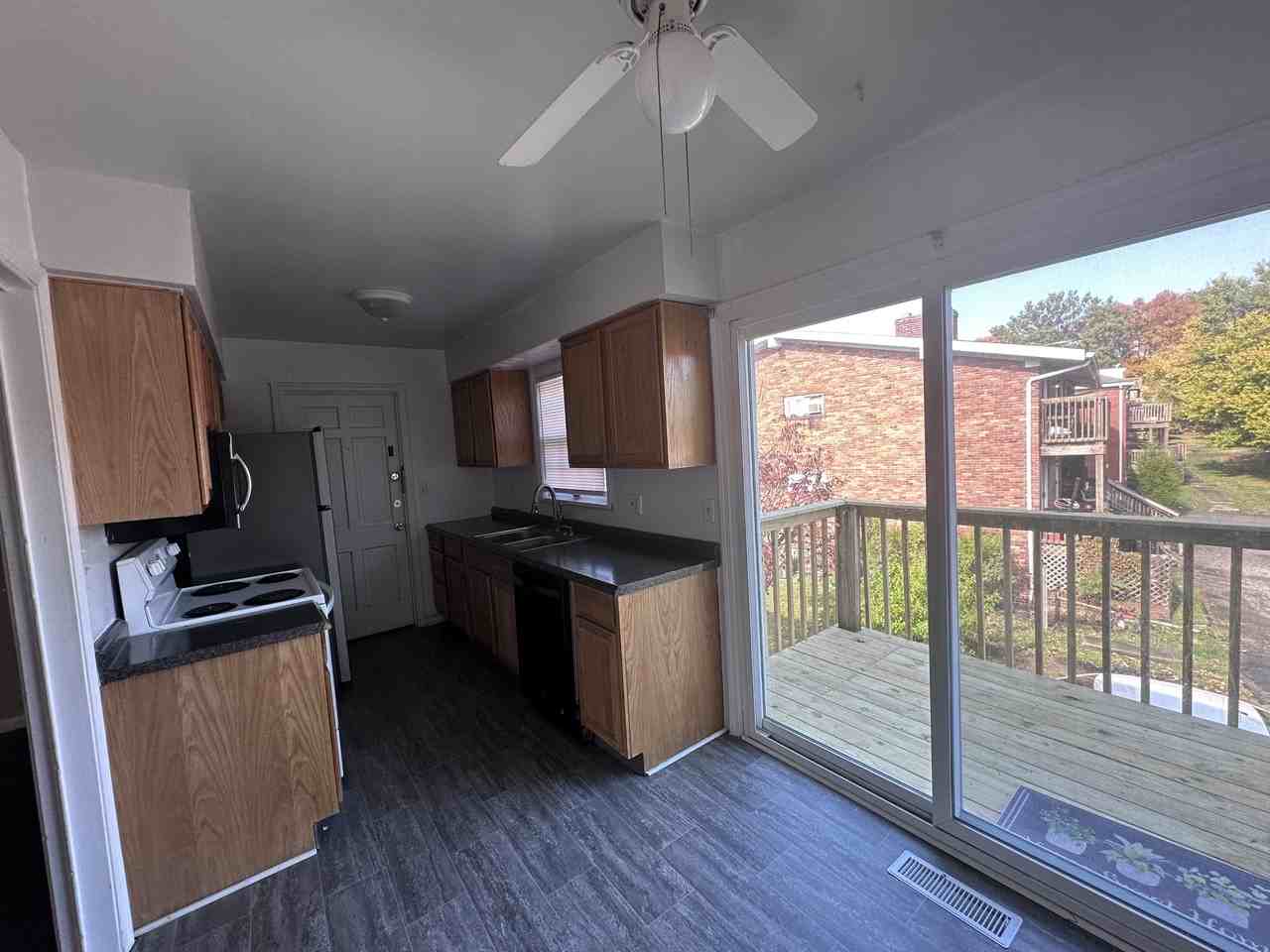 3439 Newburg Rd - Photo 4 of 10