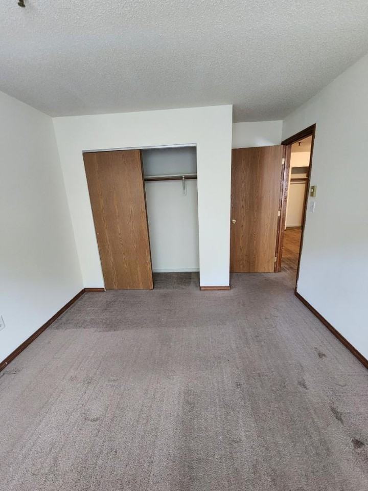 Regency Pointe - Photo 2 of 4