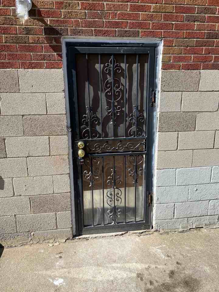 416 E. 41st Ave - Photo 2 of 12