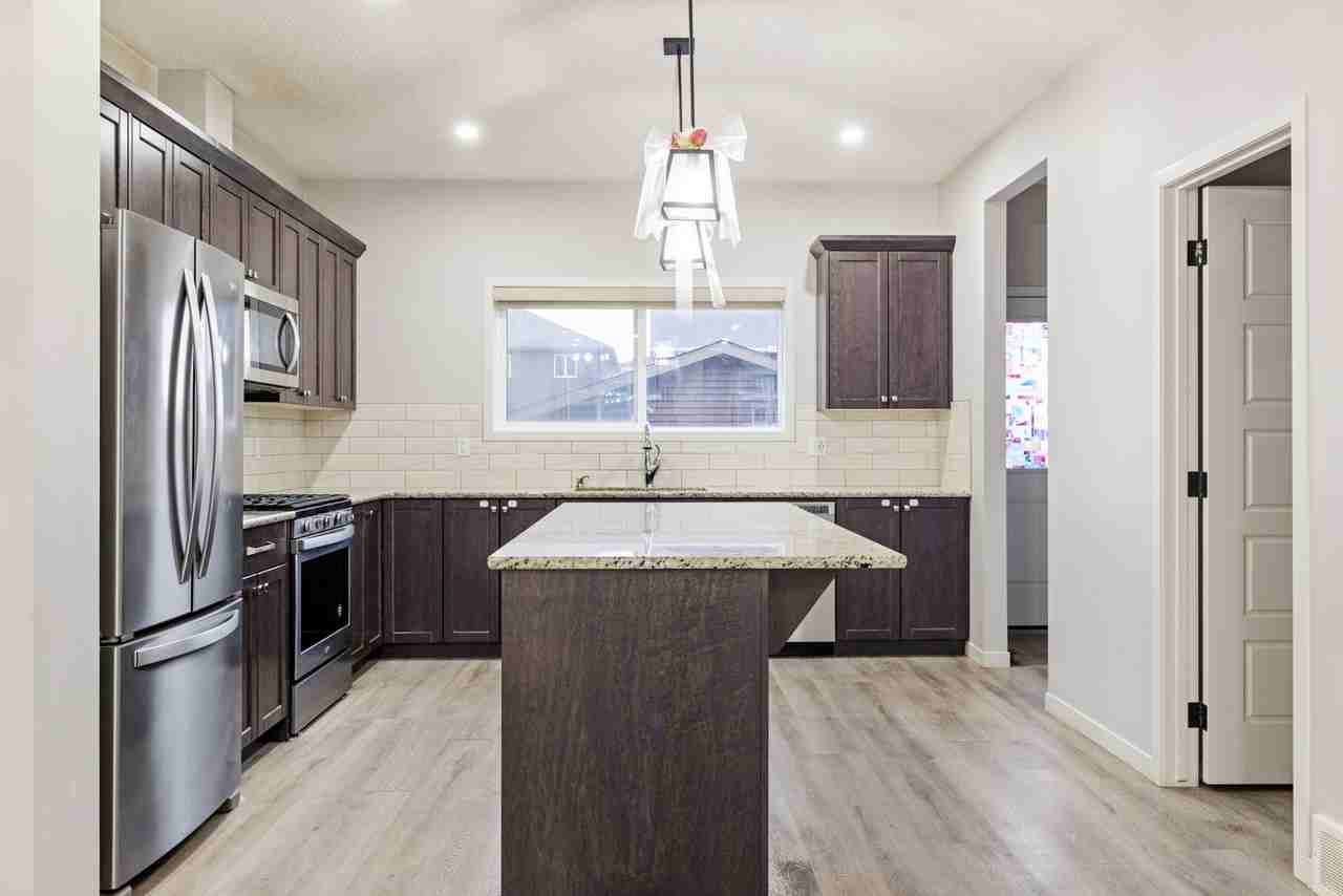 153 Corner Ridge Mews Ne - Photo 3 of 18