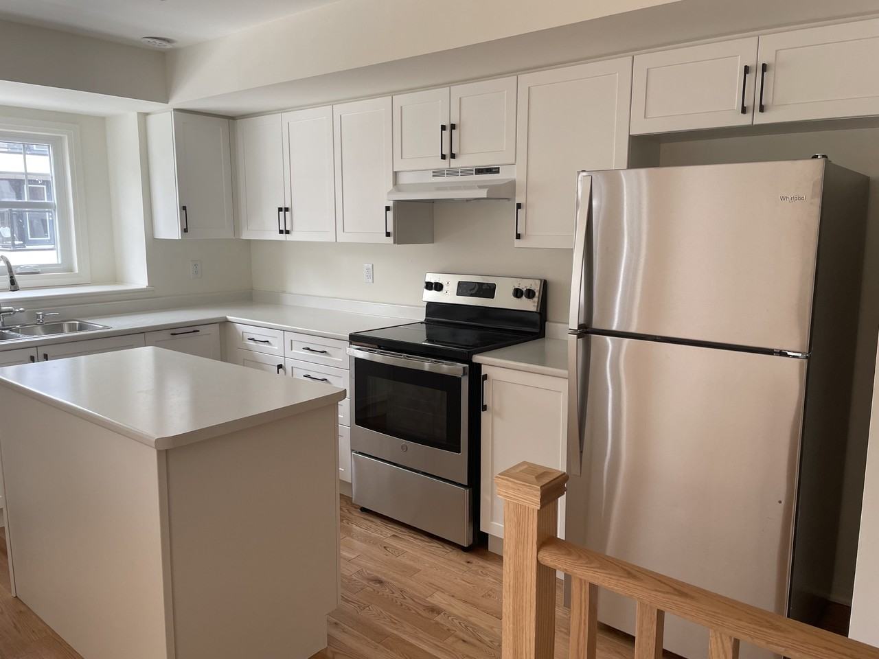 221 Lord Elgin Lane #1 - Photo 3 of 17