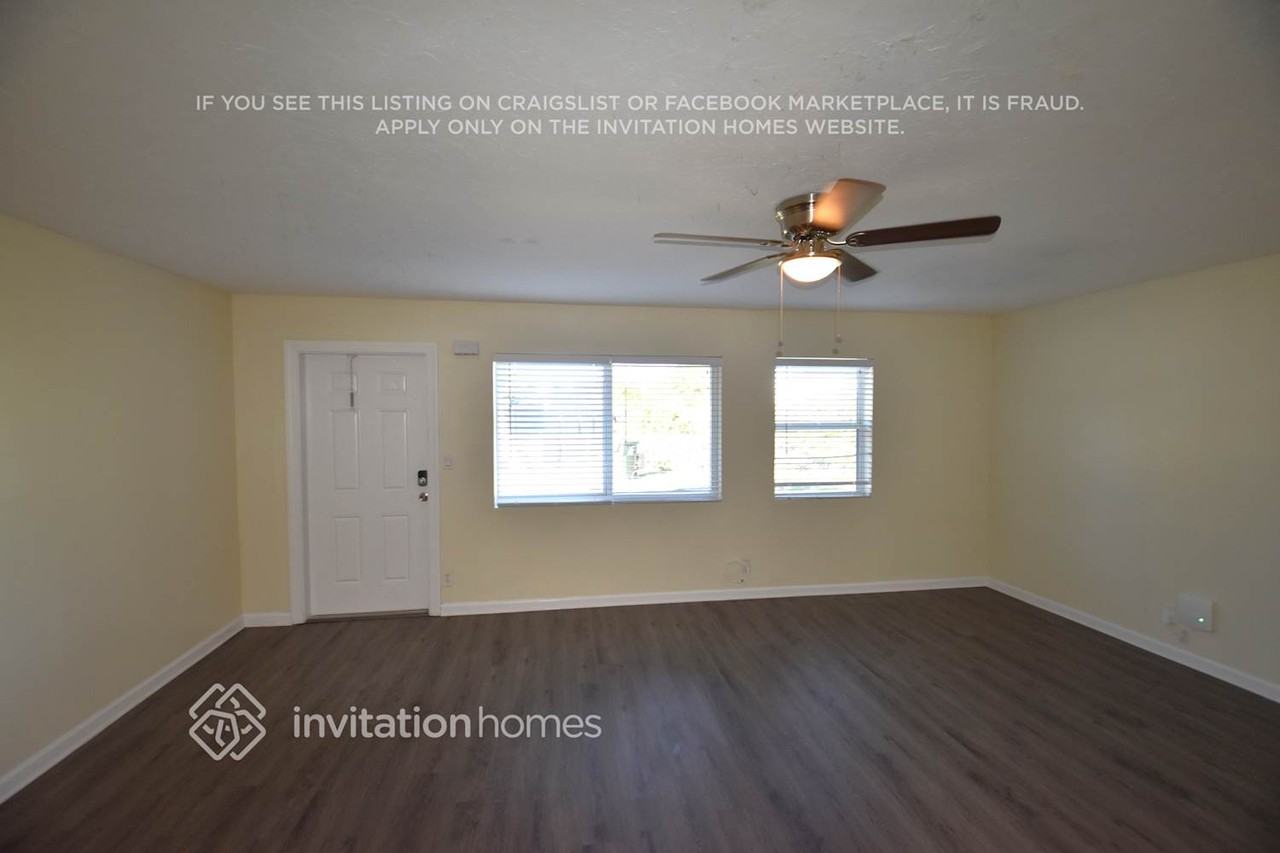 3780 Sw 16th Pl - Photo 2 of 12