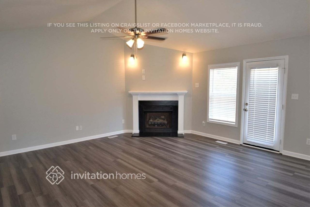 18 Andrew Blvd - Photo 3 of 16