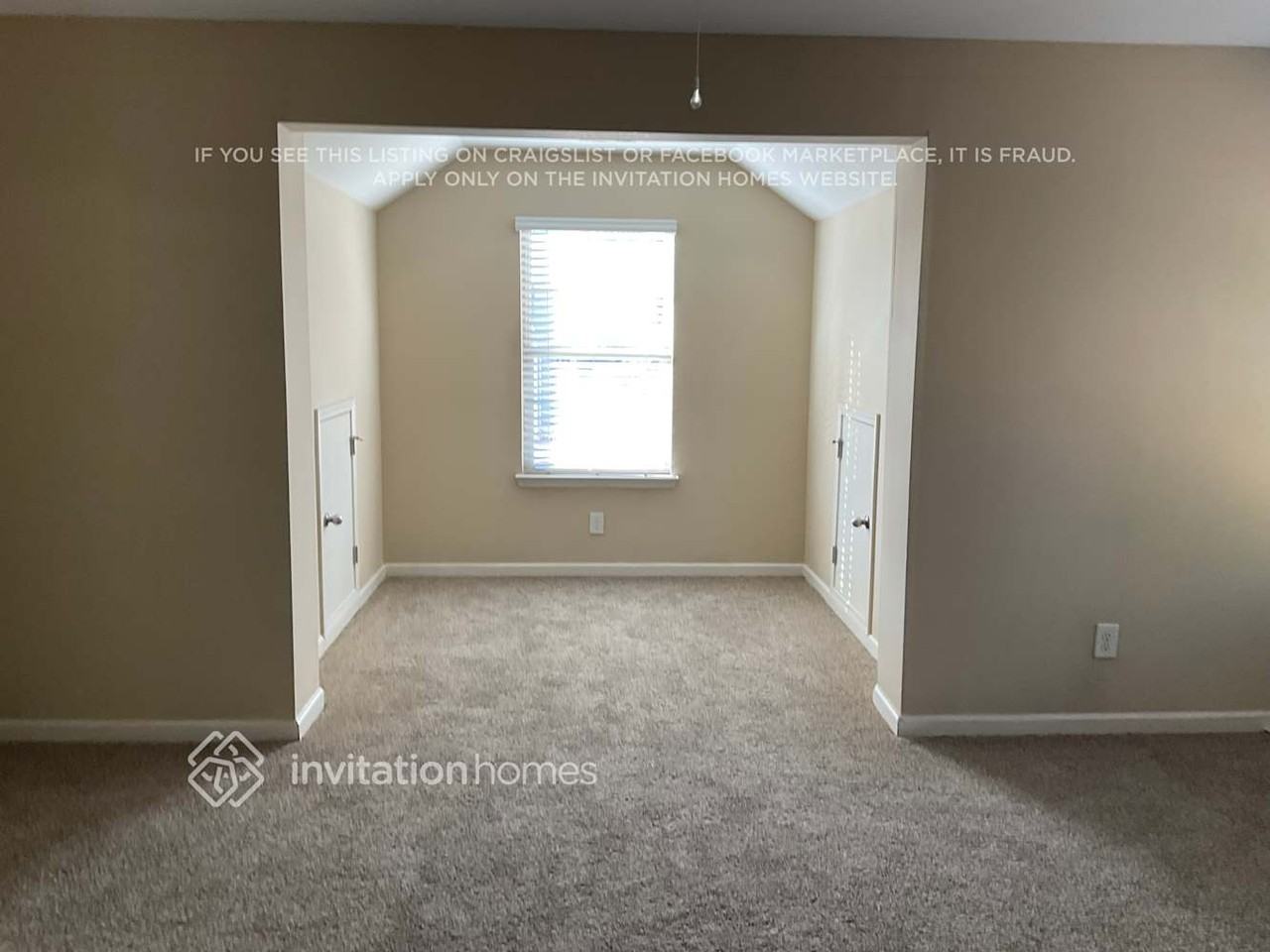 4201 Oak Field Dr - Photo 3 of 8