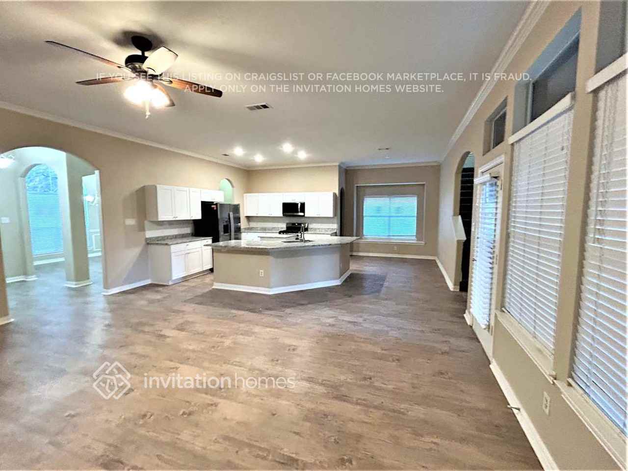 1104 Miramar Ave - Photo 7 of 19