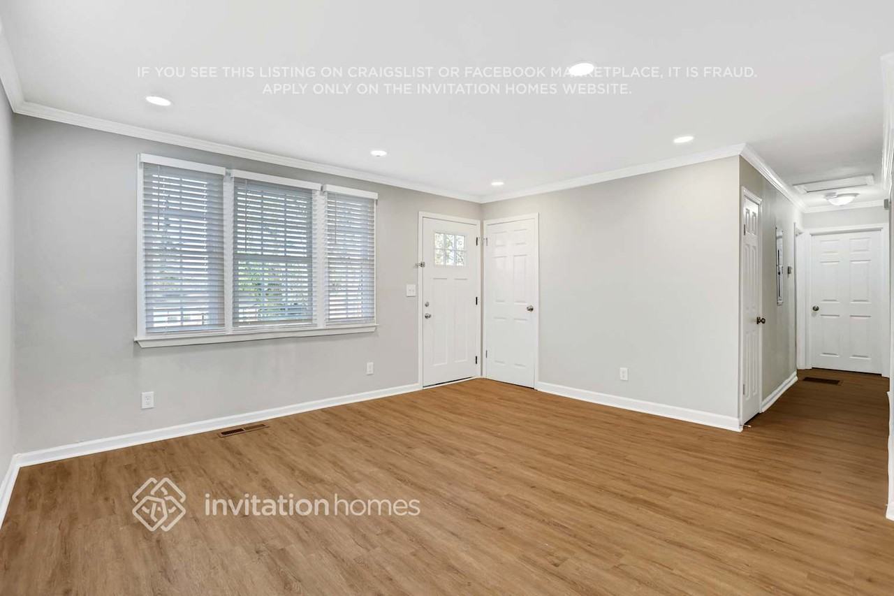 367 Belgarde Pl Se - Photo 5 of 22