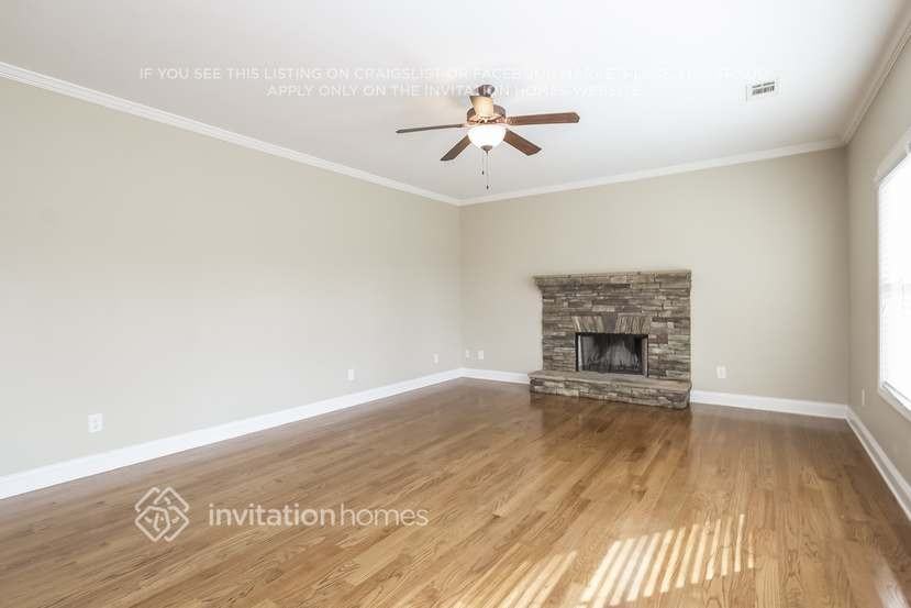 9435 Dunhill Way - Photo 2 of 16