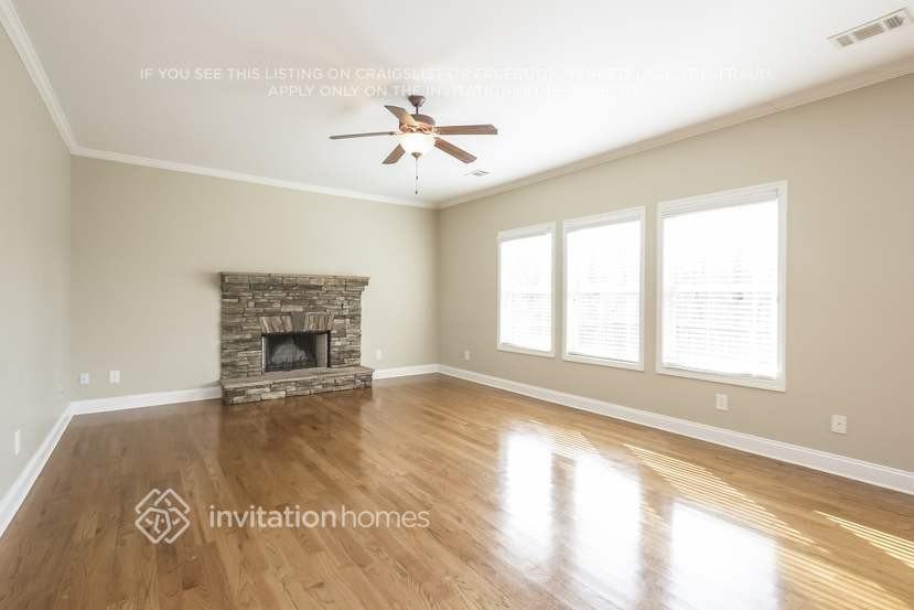 9435 Dunhill Way - Photo 3 of 16