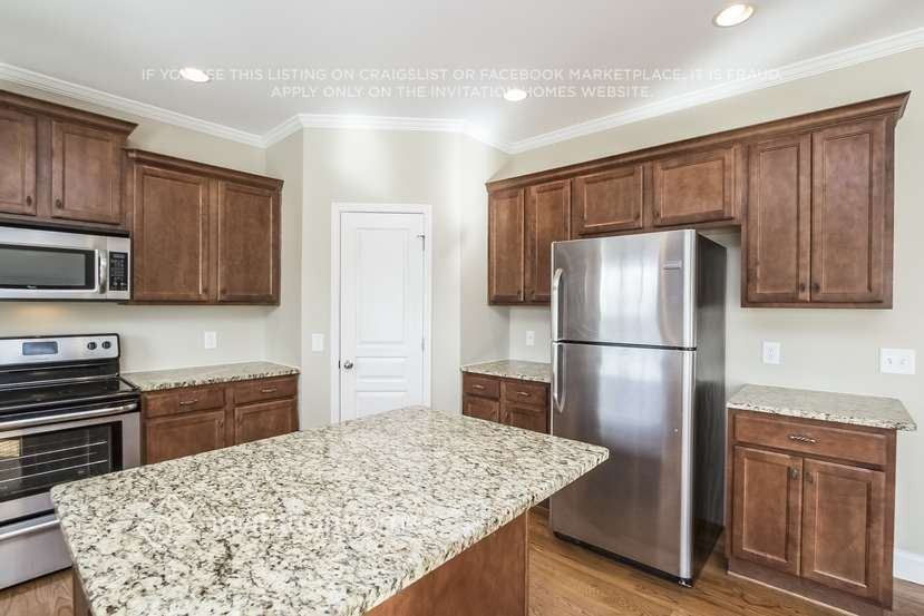 9435 Dunhill Way - Photo 6 of 16