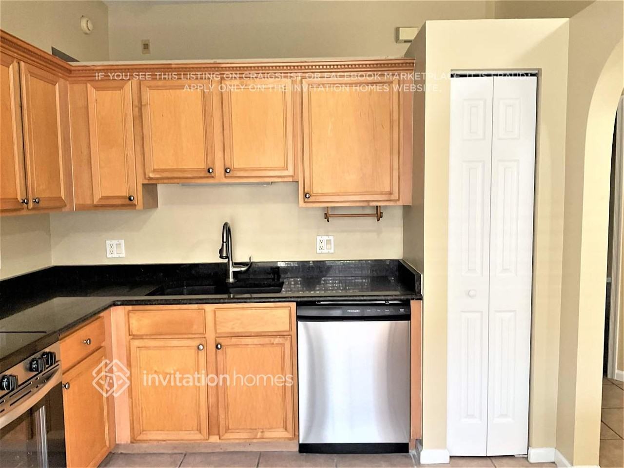 8426 Long Bay - Photo 3 of 15