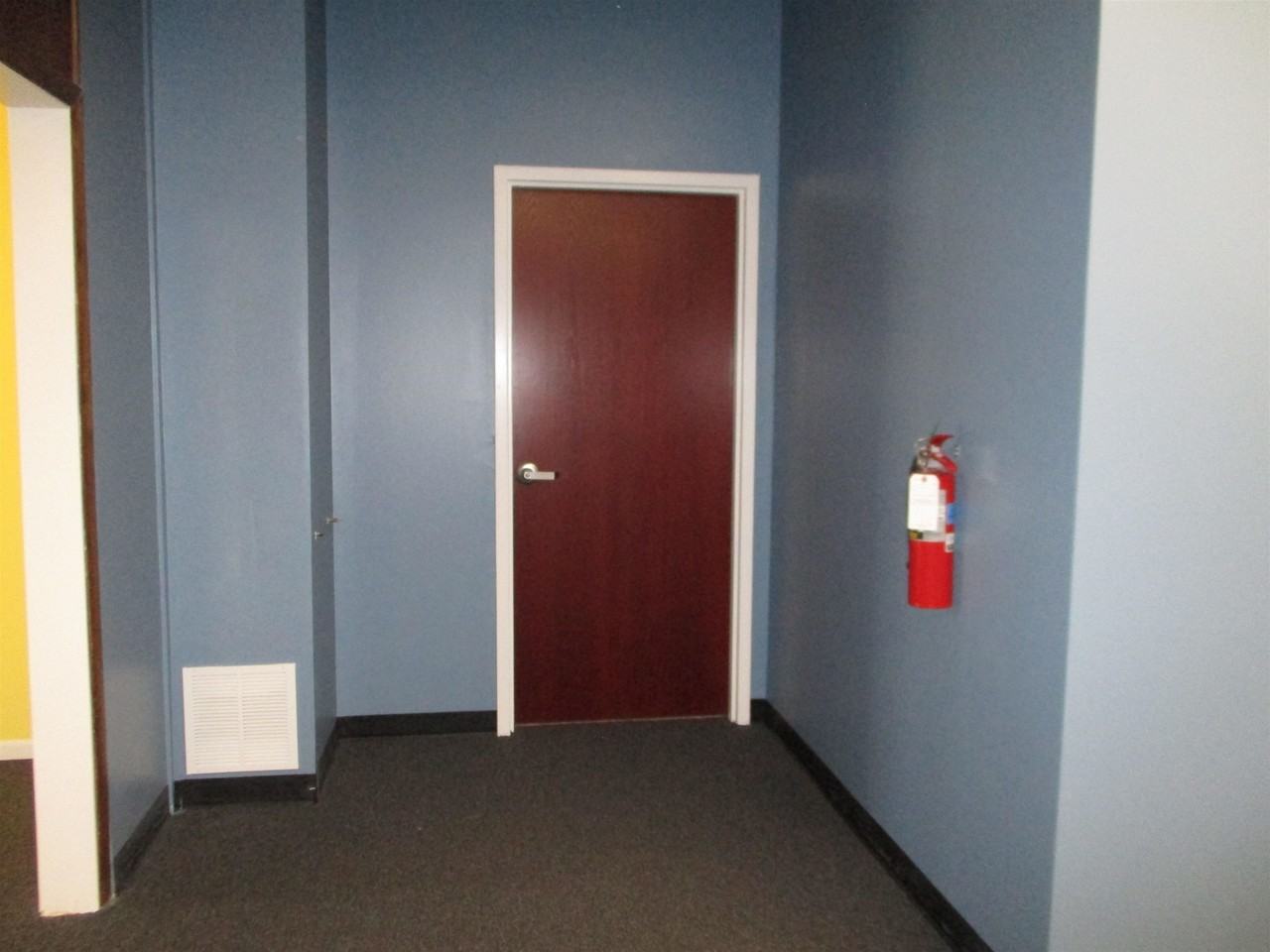 1578 Strongs Ave - Photo 7 of 21