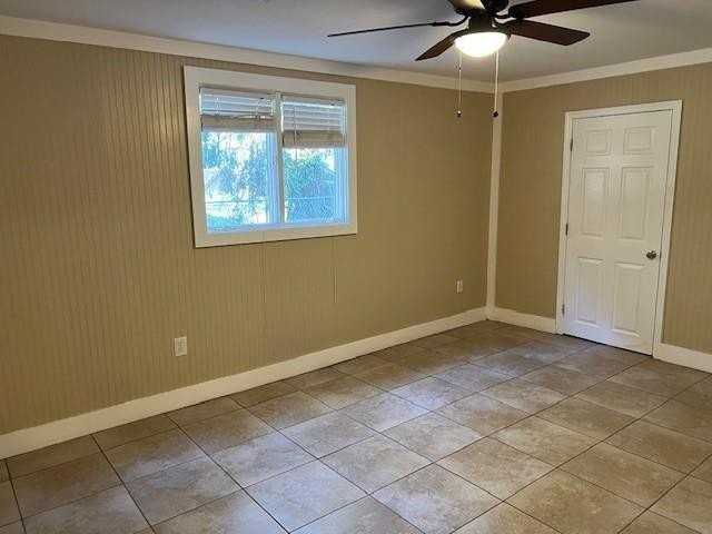 110 Bracewell Ct - Photo 2 of 6