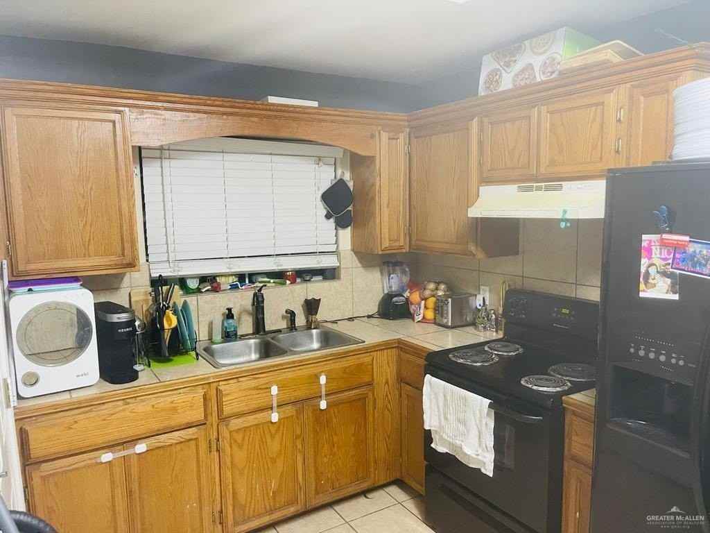 438 Alma Ave - Photo 4 of 23