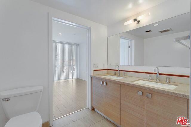 1600 S Westgate Ave #505 - Photo 2 of 8