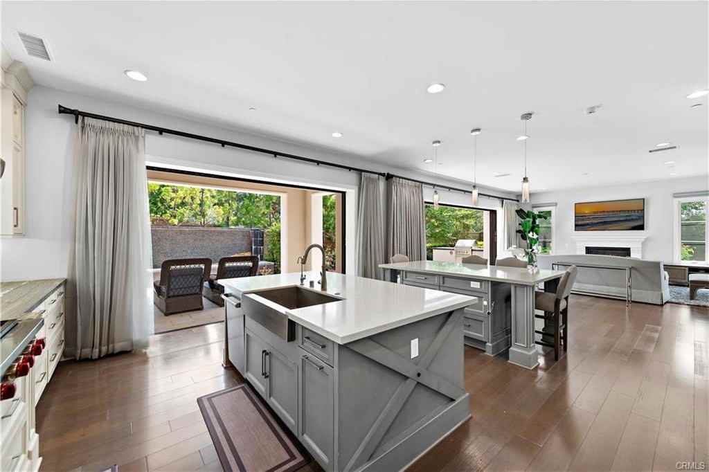 102 Orchid Ter - Photo 2 of 8