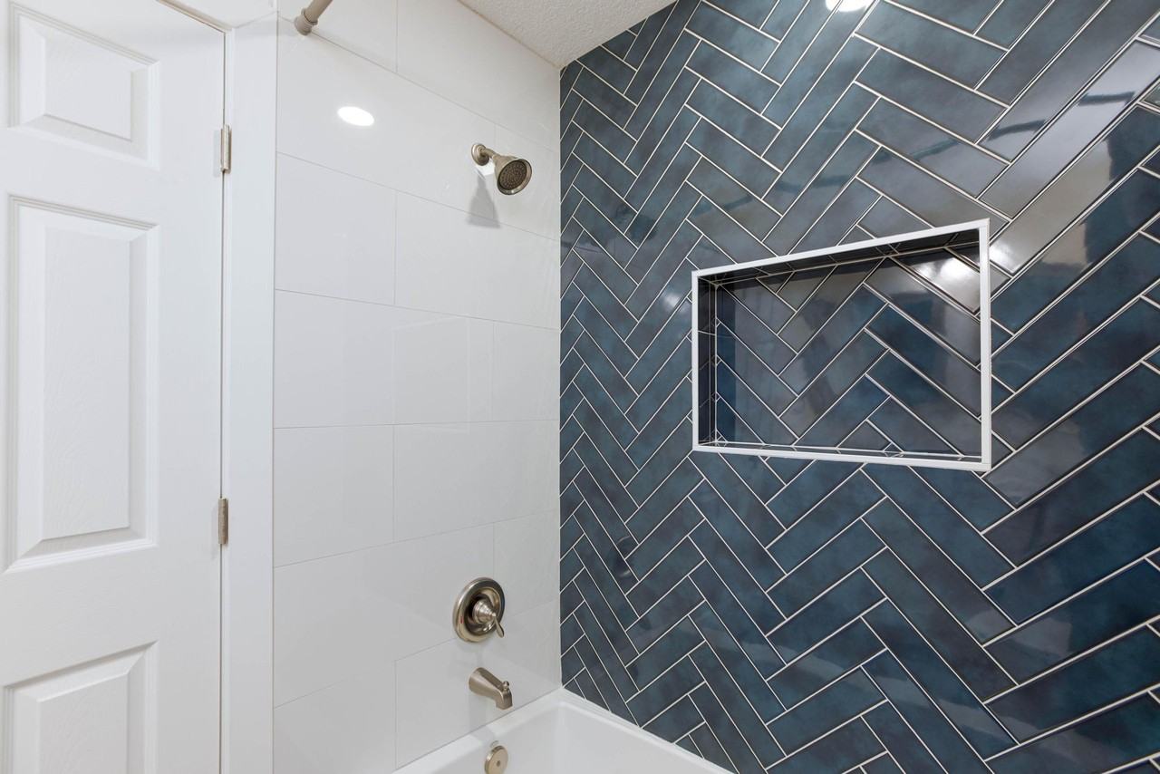 S 17th St - Photo 4 of 25