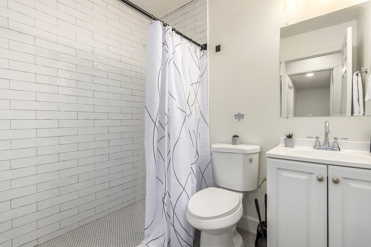 West Coolidge Street - Photo 4 of 11