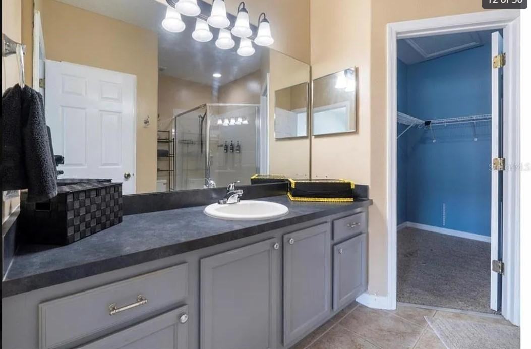 Seven Oaks Dr - Photo 2 of 7