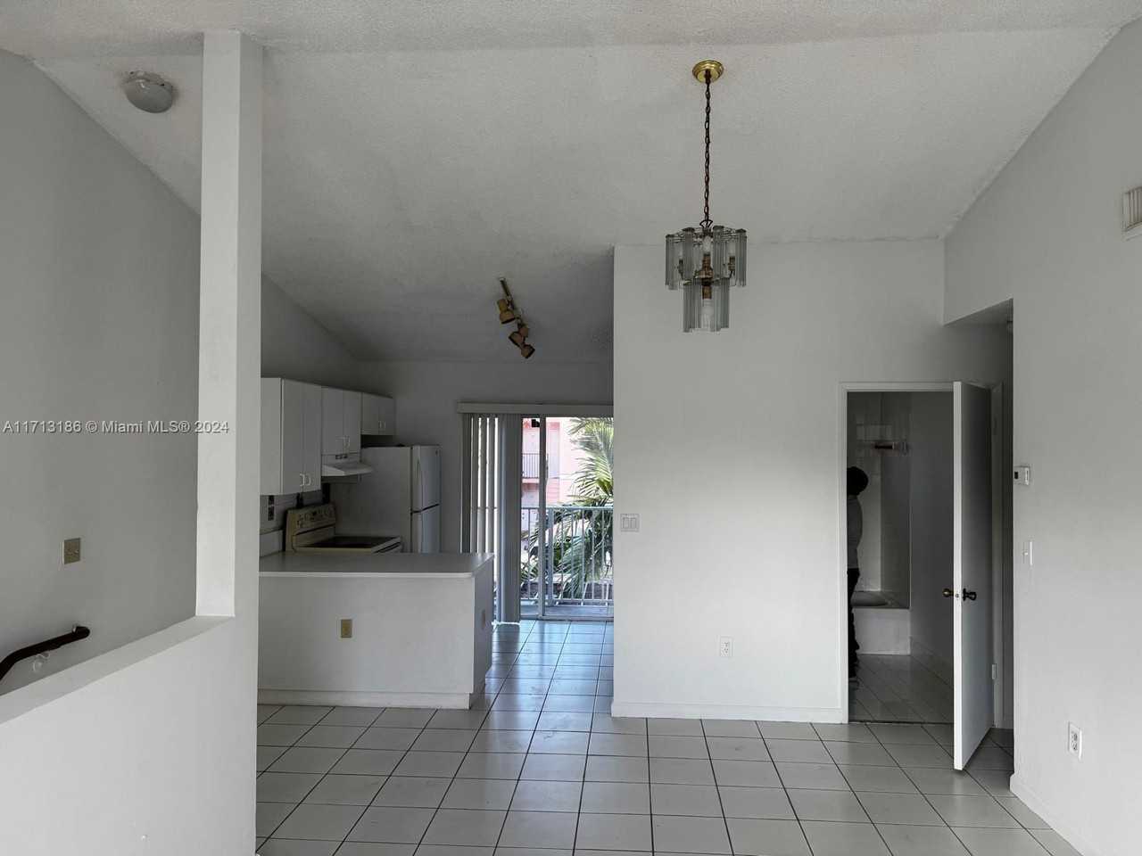 7841 Sw 152nd Ave #502-5 - Photo 2 of 8