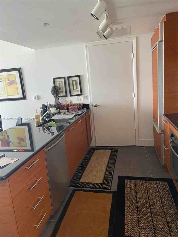 50 Biscayne Blvd #2906 - Photo 4 of 4