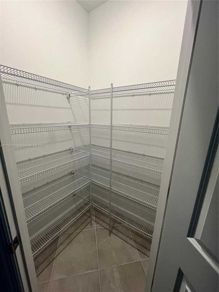 17417 Muscat Ln - Photo 5 of 13