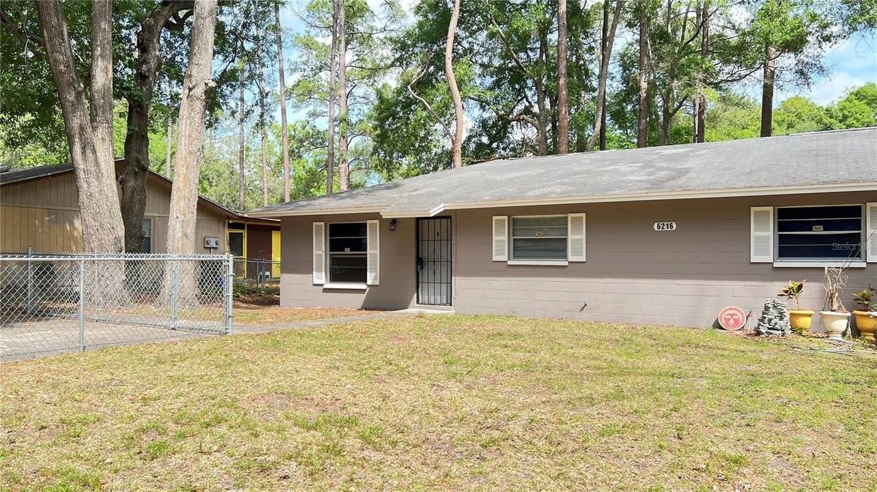 6216 Southwest 10th Place #B - Photo 3 of 24