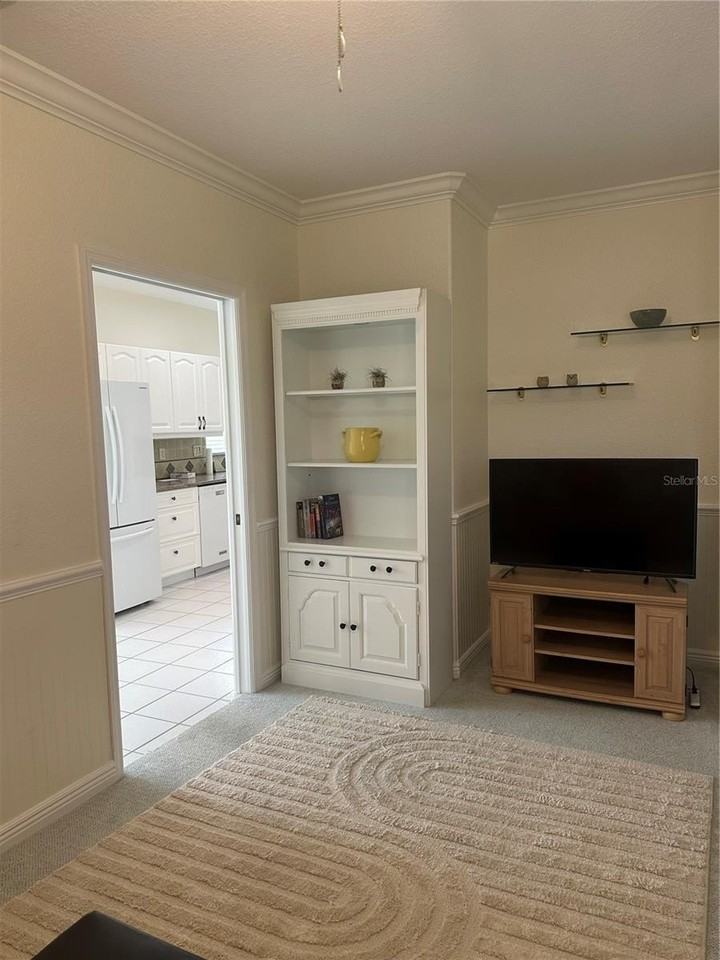 1329 Clubview Ct - Photo 6 of 20