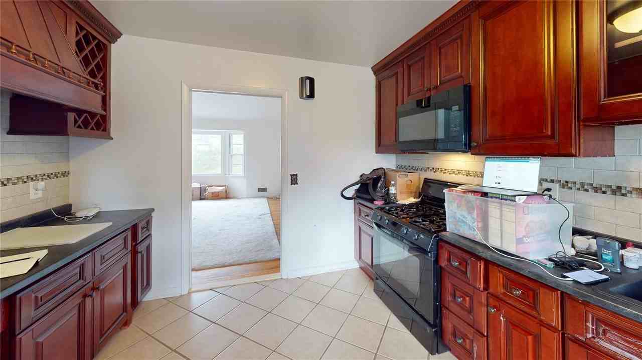 7 Theresa Ln - Photo 7 of 16