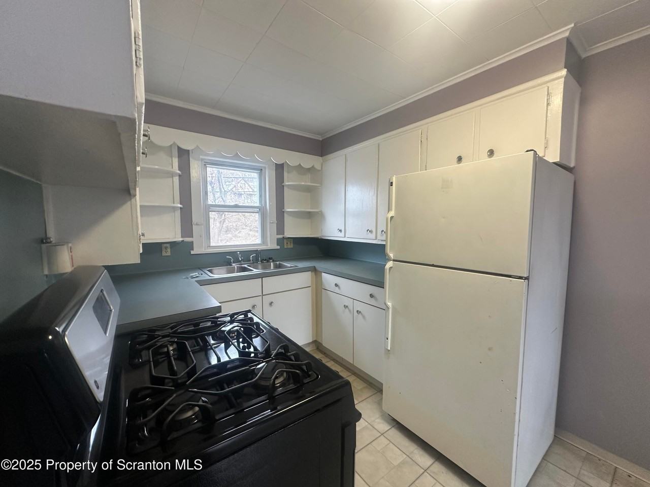 45 Madison St - Photo 4 of 9