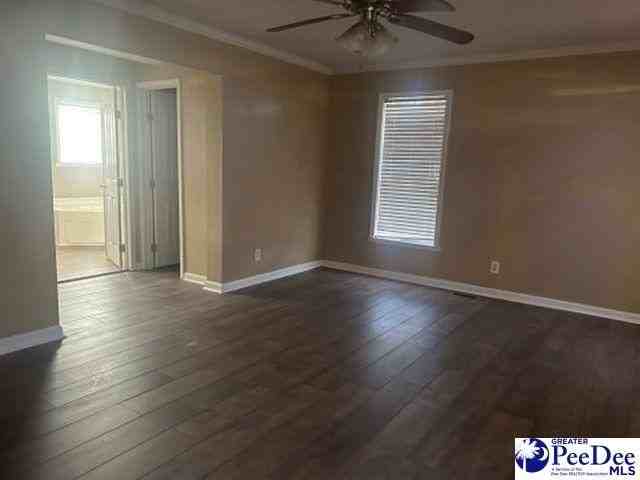 3016 Greystone Cir - Photo 4 of 15