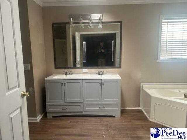 3016 Greystone Cir - Photo 5 of 15