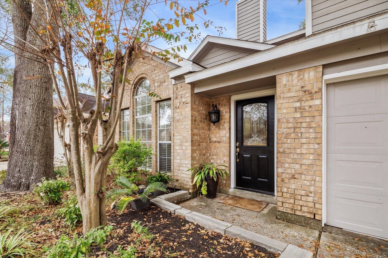 3315 Kings Mountain Dr - Photo 2 of 20