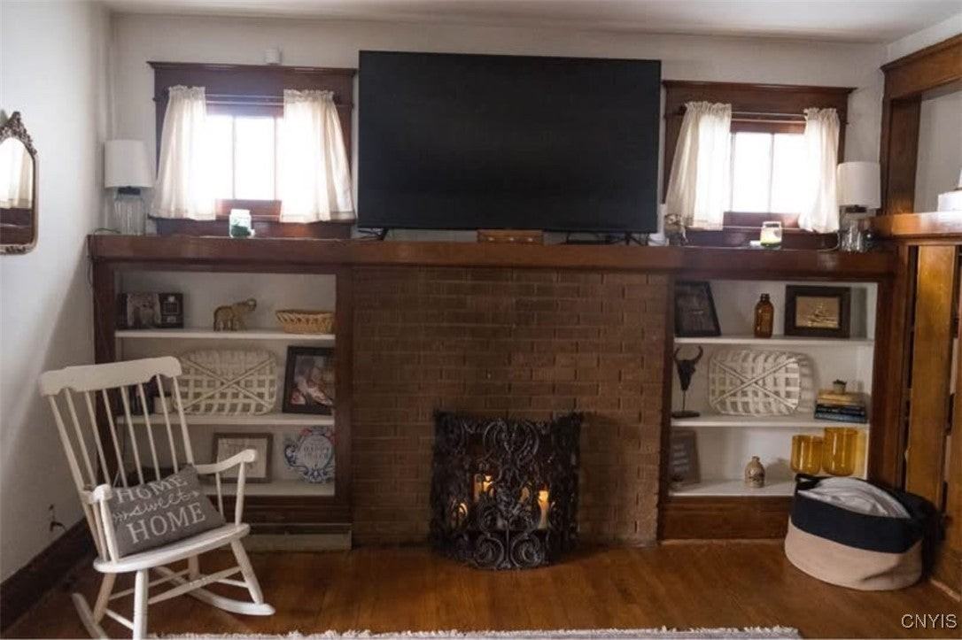 309 N Park Ave - Photo 2 of 15