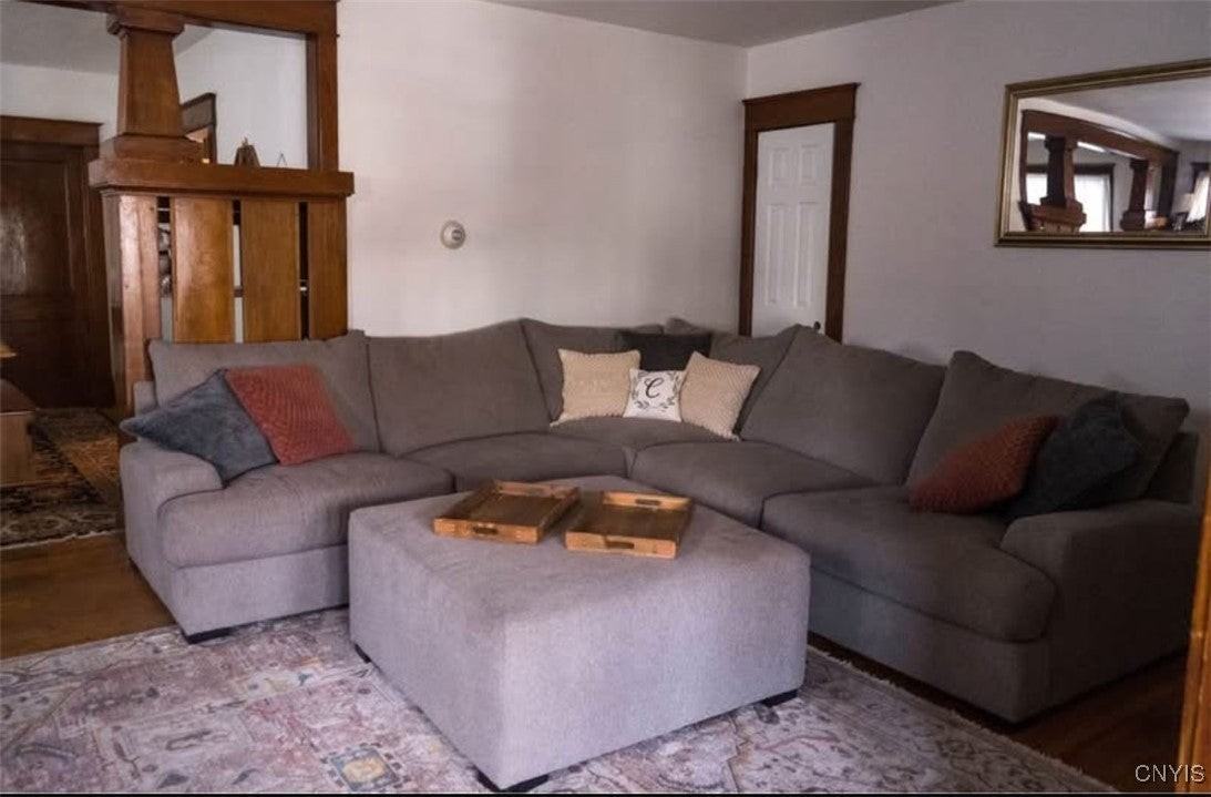 309 N Park Ave - Photo 3 of 15