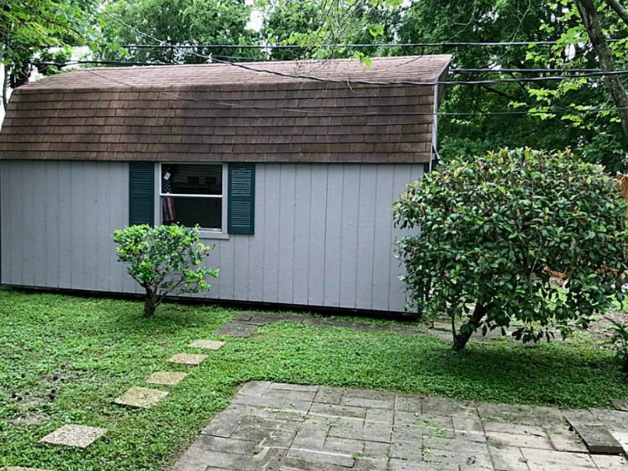 514 W Sunnyside St - Photo 7 of 10