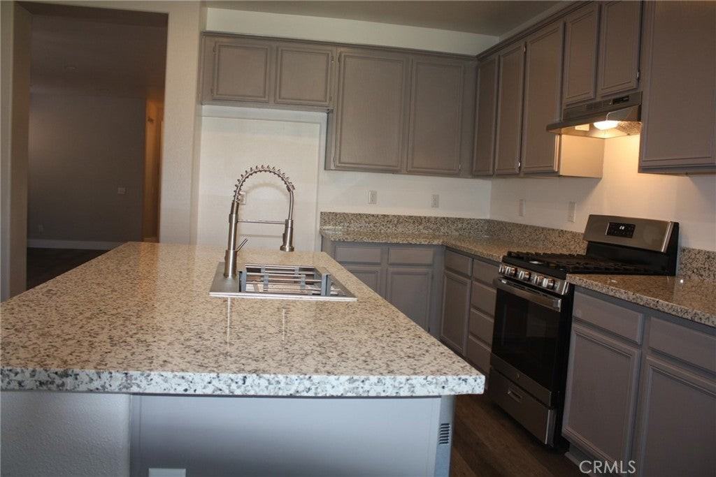 3685 Alhambra Ln - Photo 5 of 50