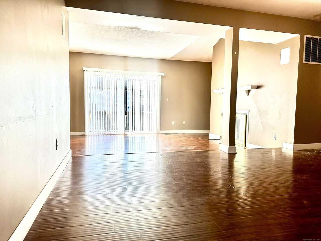 85 Cypress Rd - Photo 3 of 13