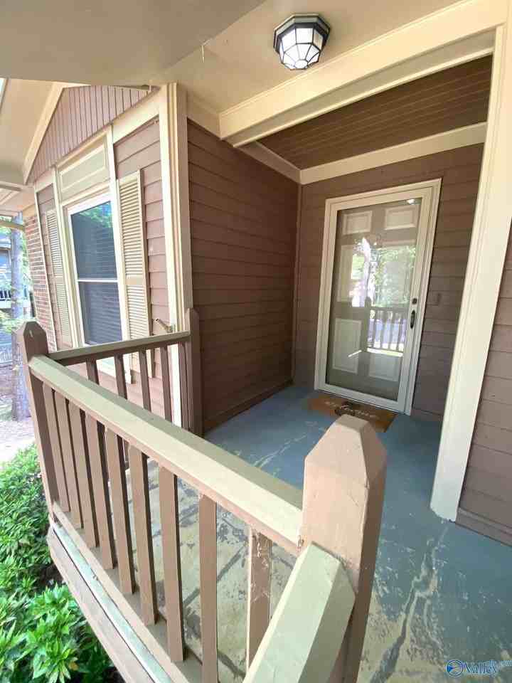 2053 Woodlawn Dr Sw #2053 - Photo 2 of 21