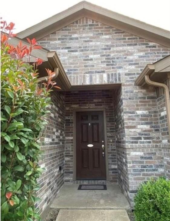 214 Timber Drive - Photo 2 of 36