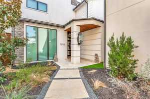 featured image of 7255 Inwood Rd